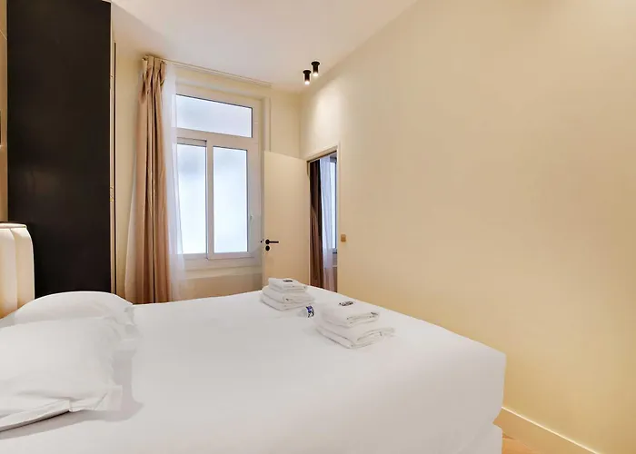 Appartement Luxurious - 2br-6p - Saint-germain Parijs